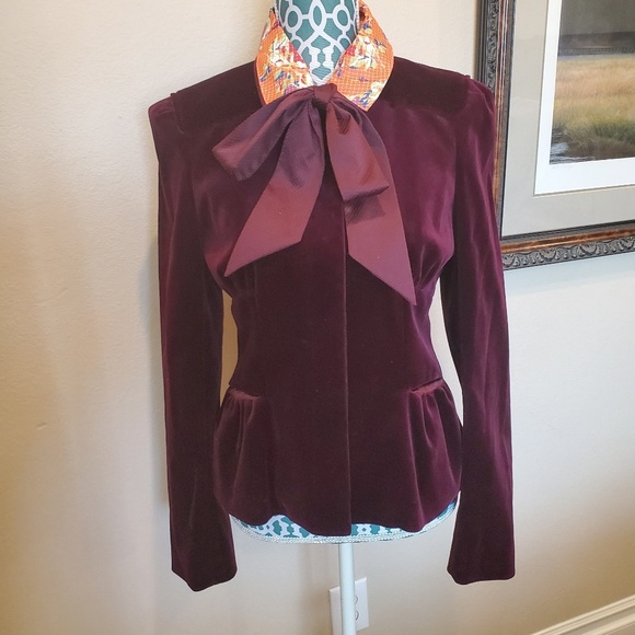 Beautiful Vintage DVF Burgundy Velvet Blazer - Picture 1 of 8